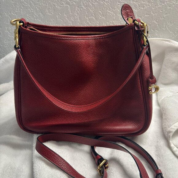 Coach Cary Shoulder Bag. Like new. Rare color - Red. - Picture 1 of 14